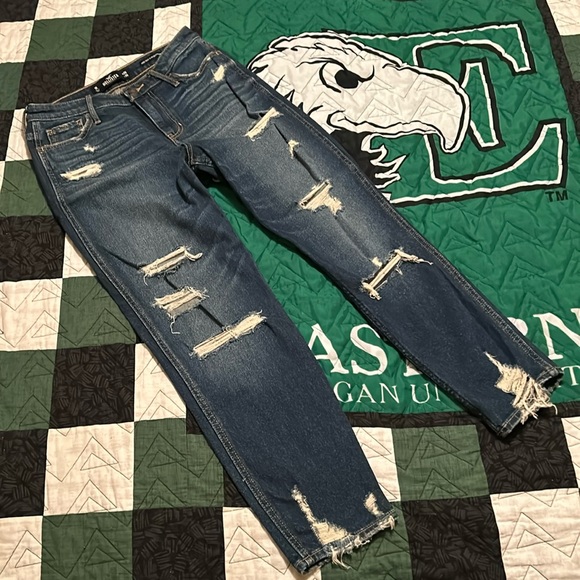 Hollister Denim - Hollister High Rise Slim Boyfriend Jeans
